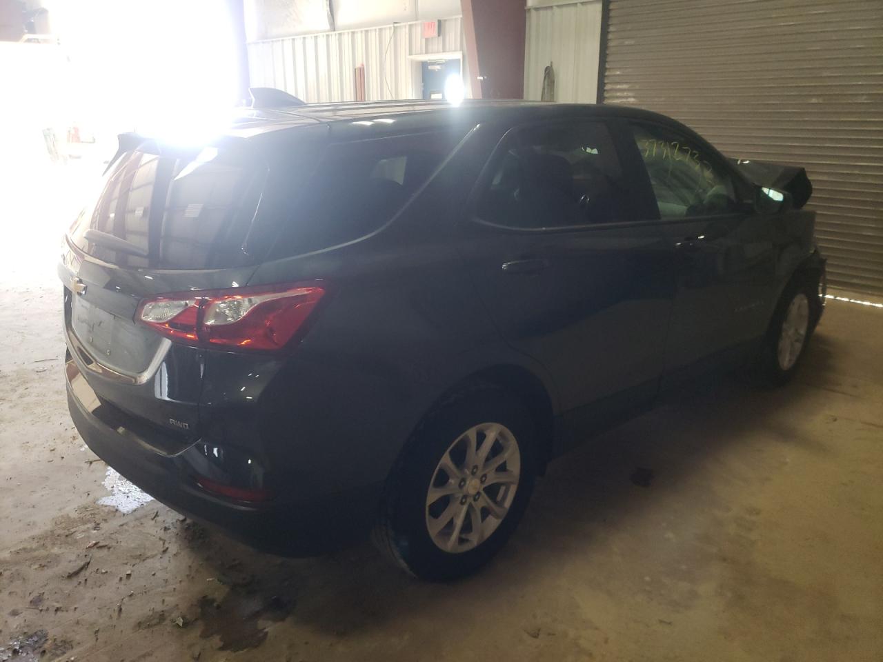 Photo 4 from auction – 2020 CHEVROLET EQUINOX LS with VIN 3GNAXSEV7LS525092