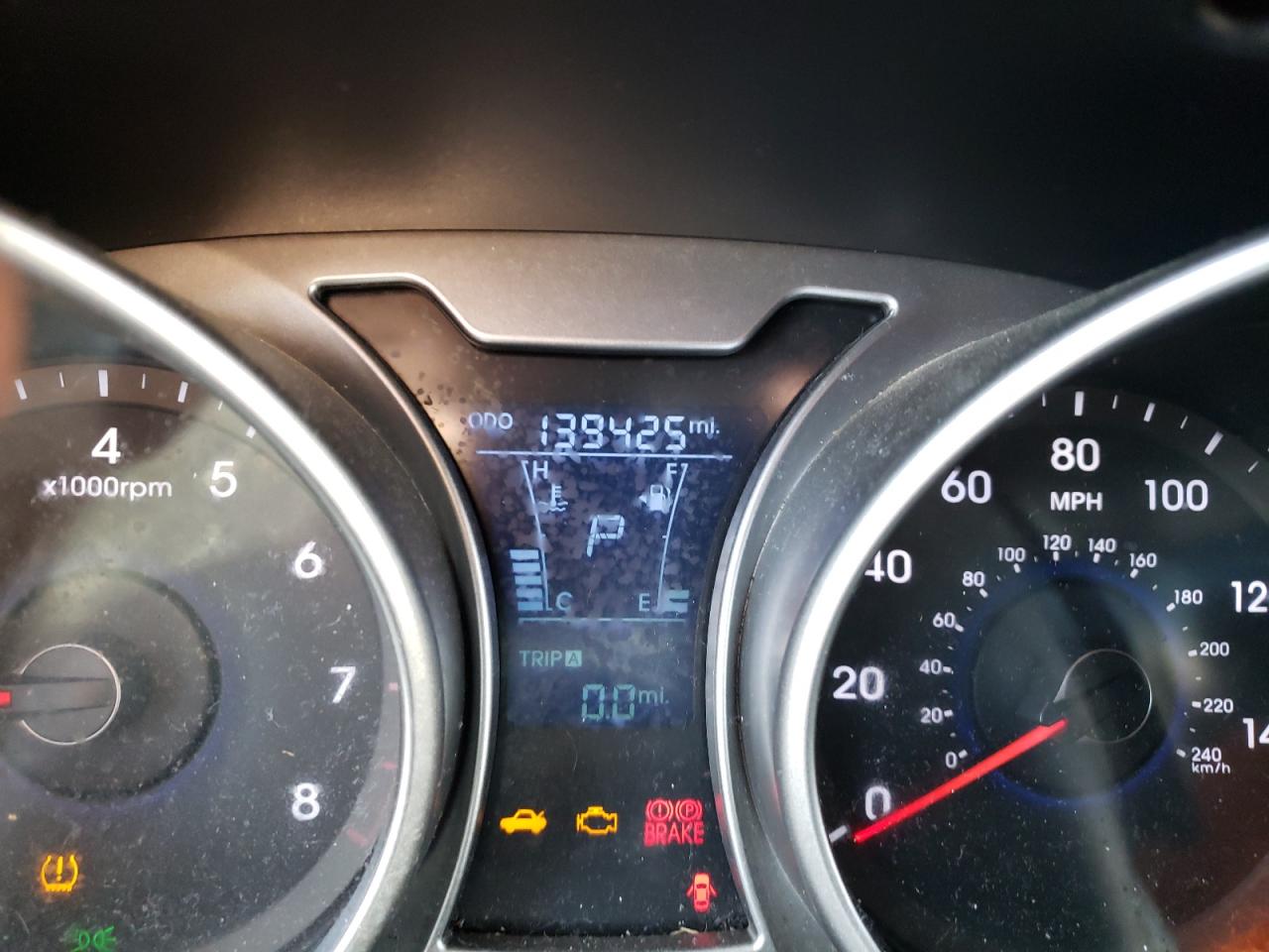 Photo 8 from auction – 2016 HYUNDAI VELOSTER with VIN KMHTC6AD1GU290045