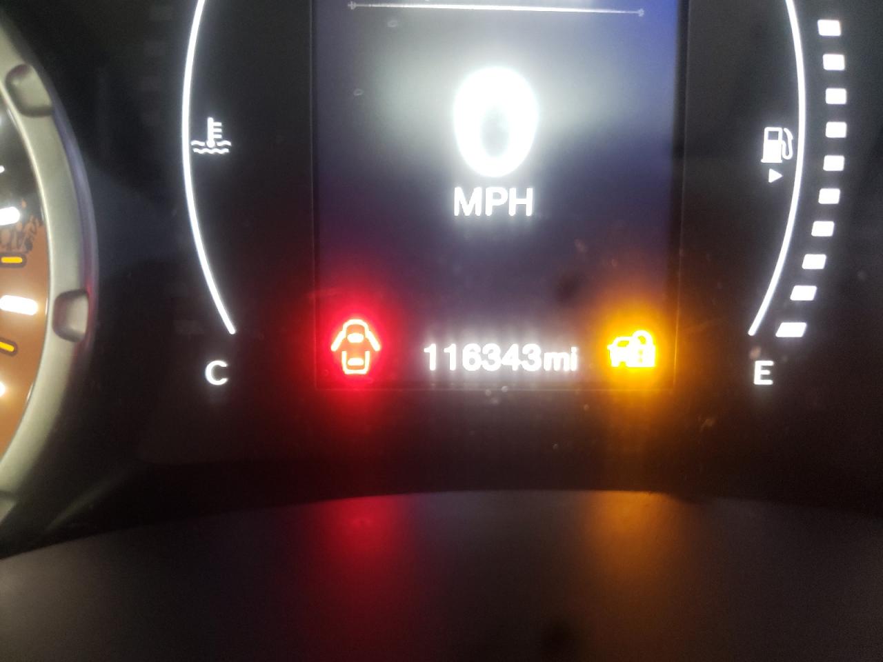 Photo 8 from auction – 2017 JEEP RENEGADE L with VIN ZACCJABB5HPG42797