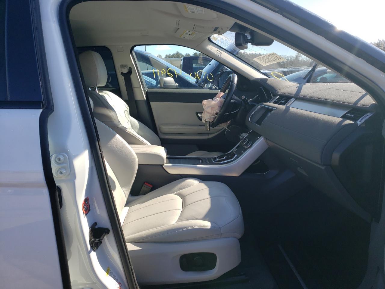 Photo 5 from auction – 2017 LAND ROVER RANGE ROVE with VIN SALVP2BG3HH228099