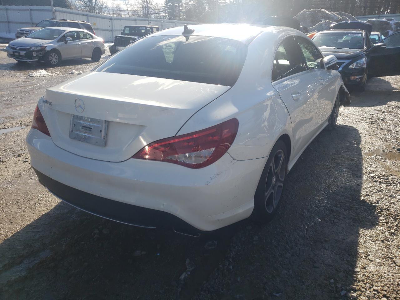 Photo 4 from auction – 2014 MERCEDES-BENZ CLA 250 with VIN WDDSJ4EB9EN044179