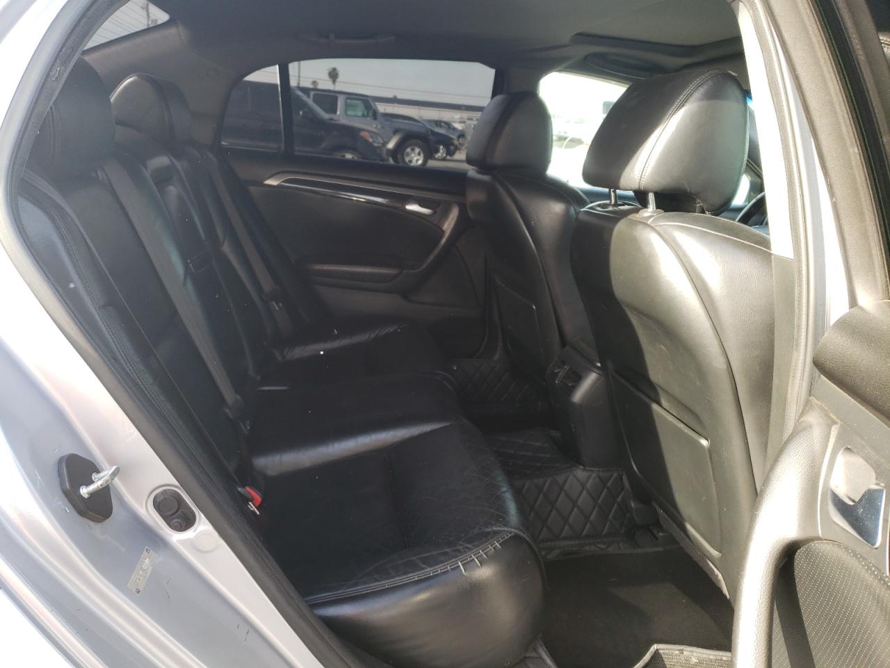 Photo 6 from auction – 2005 ACURA TL with VIN 19UUA66225A017363