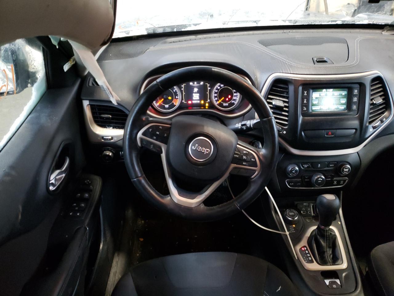 Photo 9 from auction – 2015 JEEP CHEROKEE L with VIN 1C4PJMCB2FW787149