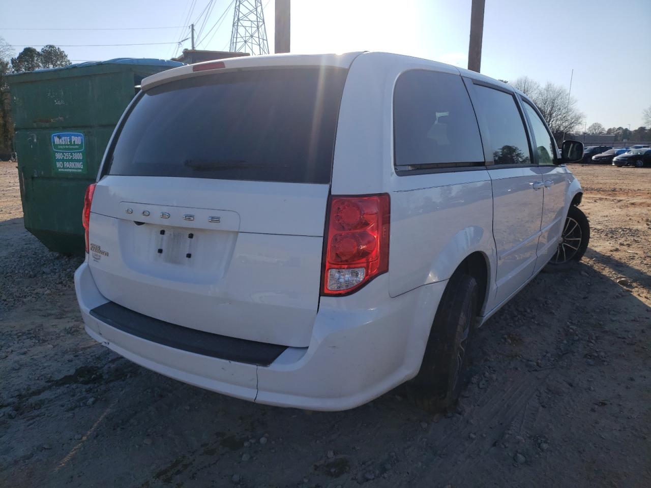 Photo 4 from auction – 2017 DODGE GRAND CARA with VIN 2C4RDGBGXHR631497