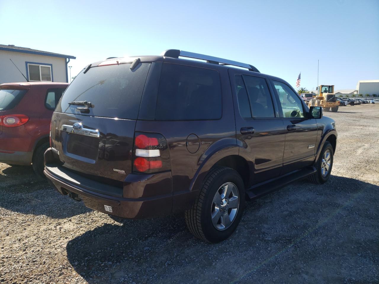 Photo 4 from auction – 2006 FORD EXPLORER L with VIN 1FMEU65E56UA01210