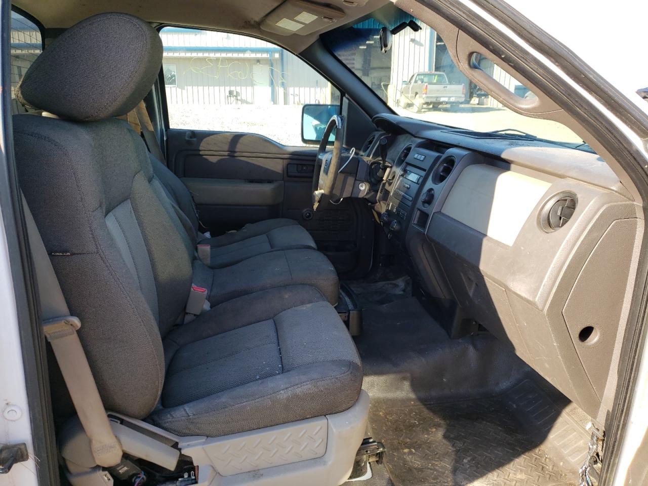 Photo 5 from auction – 2009 FORD F150 with VIN 1FTRF12W59KB56520