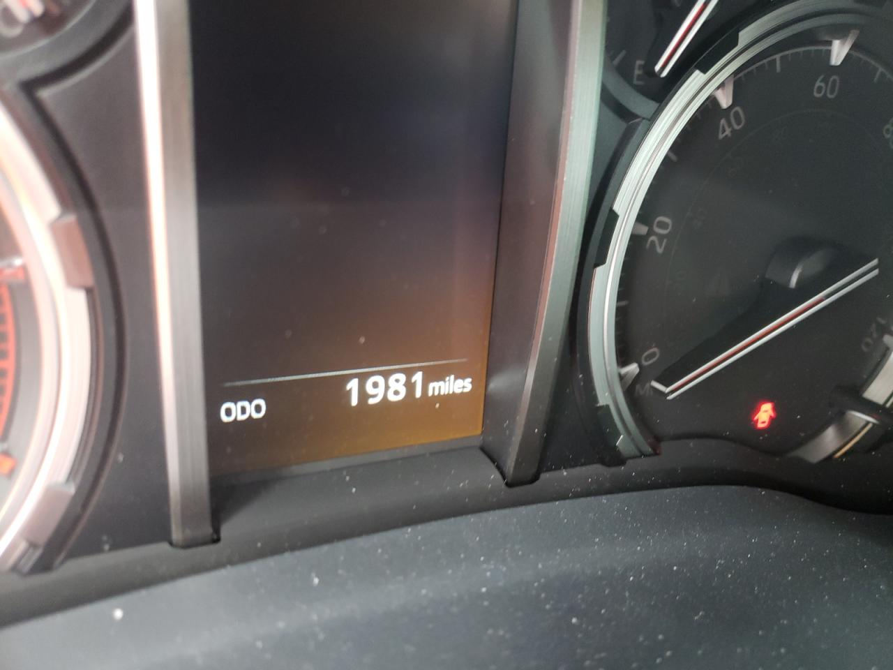 Photo 8 from auction – 2022 TOYOTA 4RUNNER SR with VIN JTESU5JR0N5991827