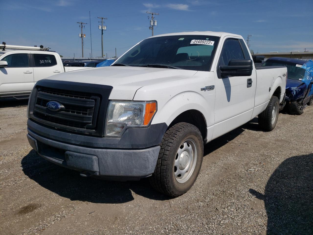 Photo 2 from auction – 2014 FORD F150 with VIN 1FTMF1EM5EKG34949