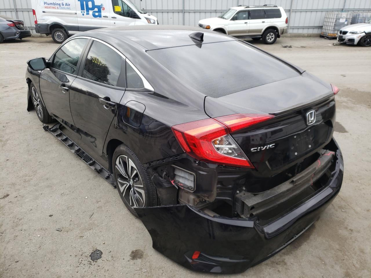 Photo 3 from auction – 2016 HONDA CIVIC EXL with VIN 19XFC1F79GE218418