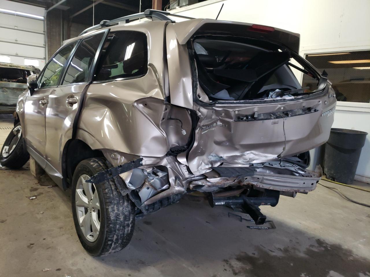 Photo 9 from auction – 2014 SUBARU FORESTER 2 with VIN JF2SJAMC4EH479985