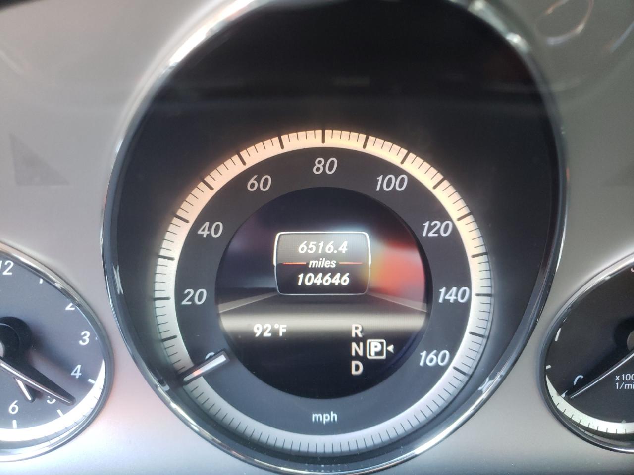 Photo 8 from auction – 2013 MERCEDES-BENZ E 350 BLUE with VIN WDDHF2EB3DA720468
