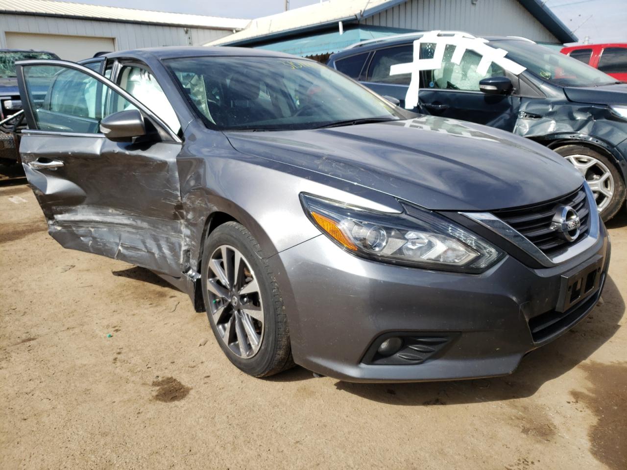 Photo 1 from auction – 2016 NISSAN ALTIMA 2.5 with VIN 1N4AL3AP1GC175526