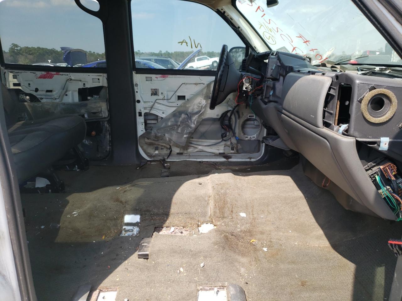 Photo 5 from auction – 2007 CHEVROLET SILVERADO with VIN 1GCGC13U77F120332