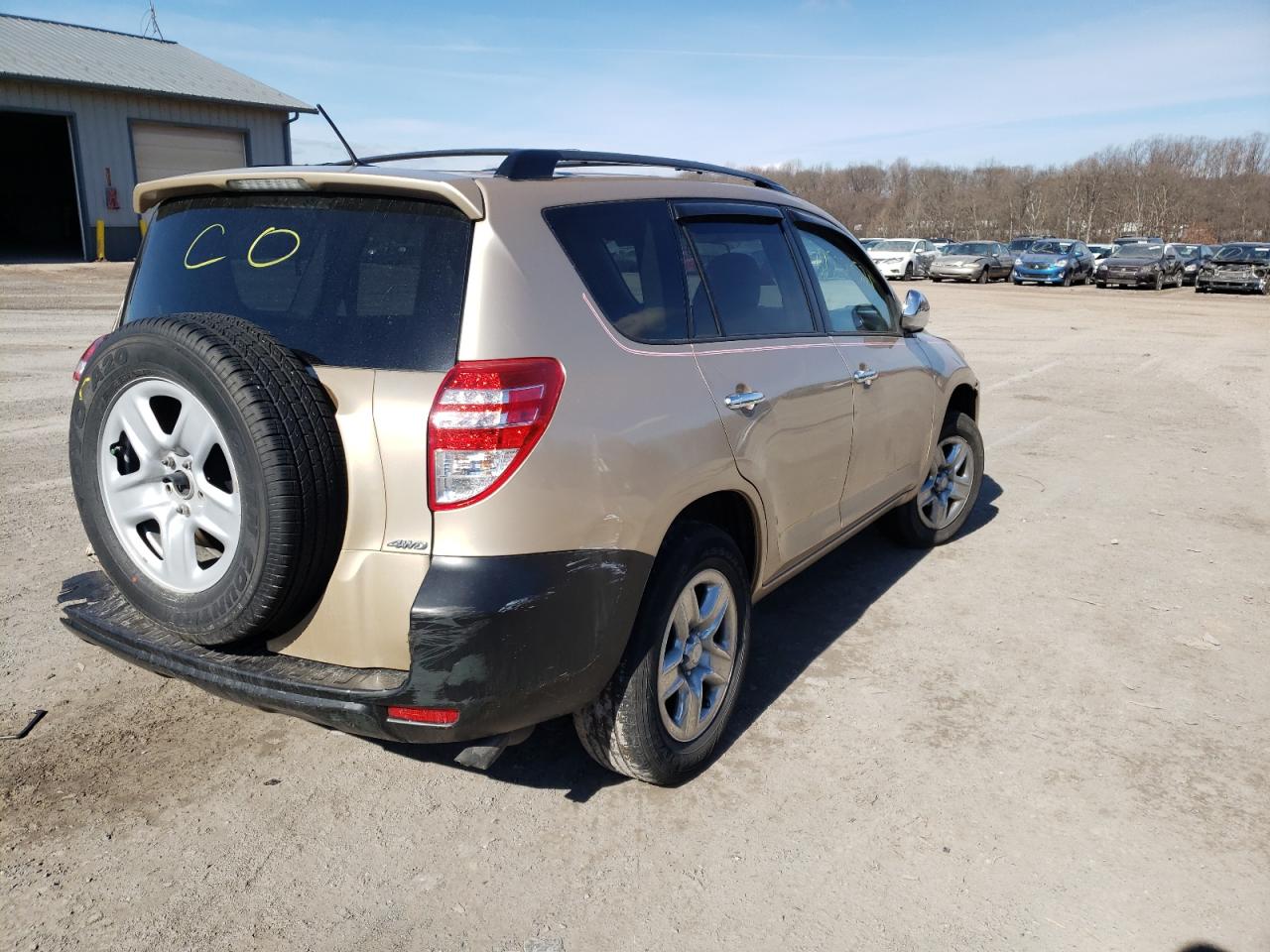 Photo 4 from auction – 2012 TOYOTA RAV4 with VIN 2T3BF4DV0CW210425