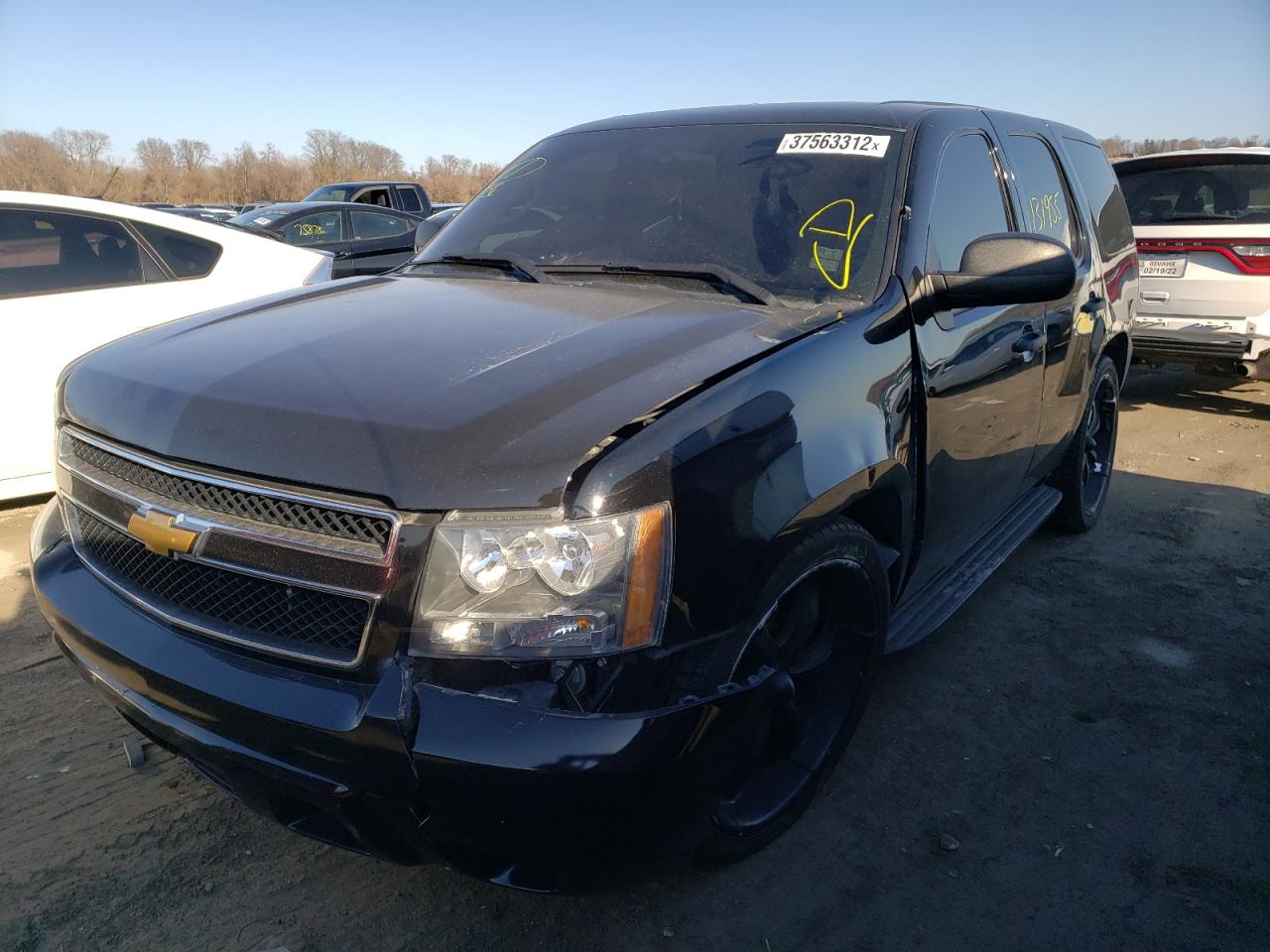 Photo 2 from auction – 2014 CHEVROLET TAHOE POLI with VIN 1GNLC2E04ER137557