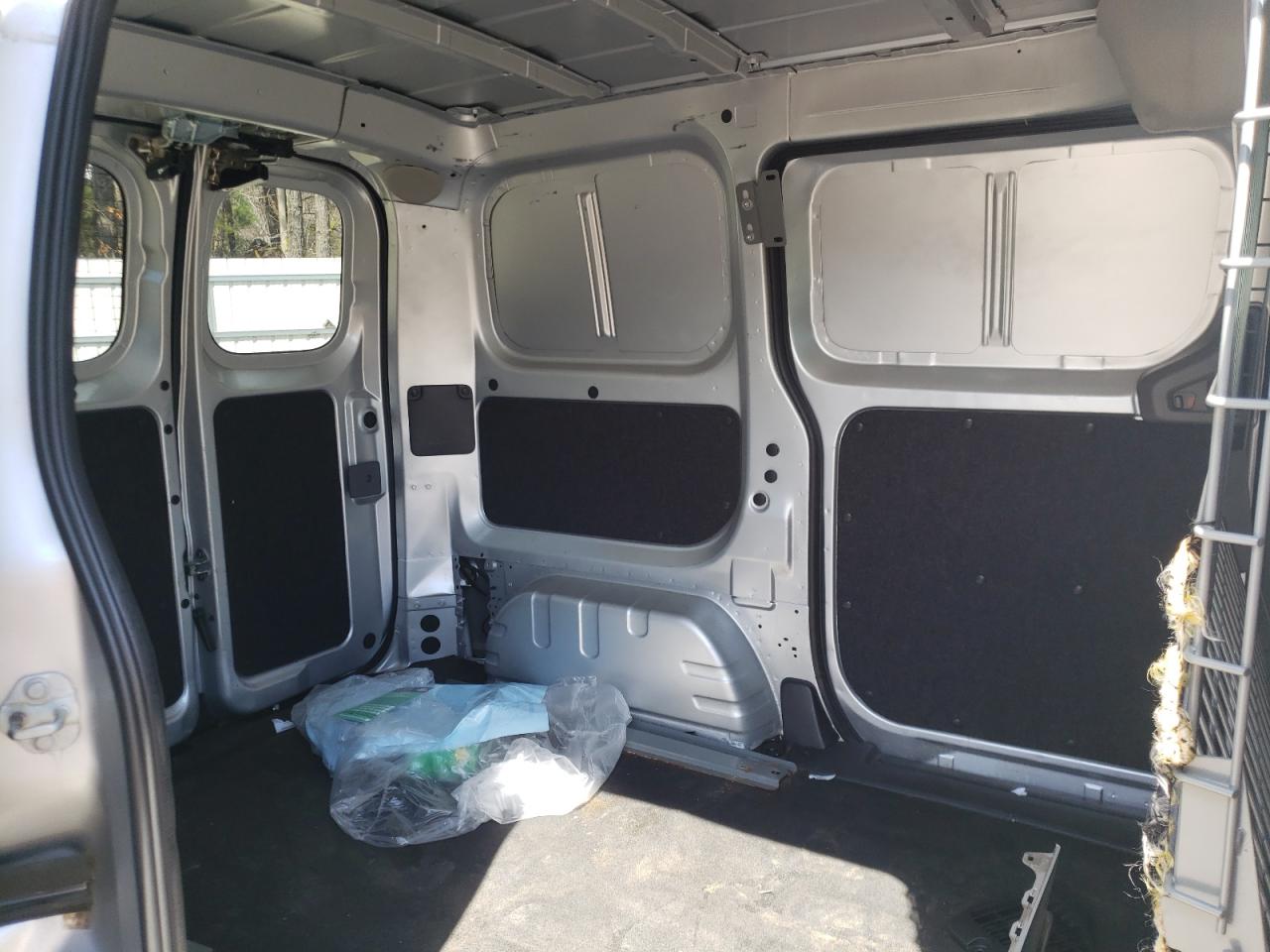Photo 6 from auction – 2016 NISSAN NV200 2.5S with VIN 3N6CM0KN2GK698458