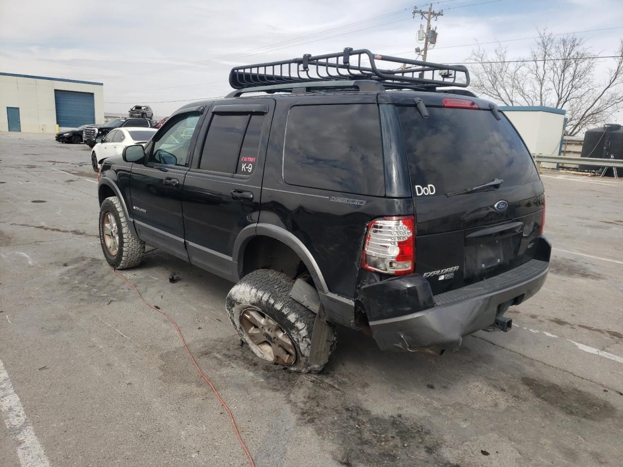 Photo 3 from auction – 2004 FORD EXPLORER X with VIN 1FMZU73E54ZB29652