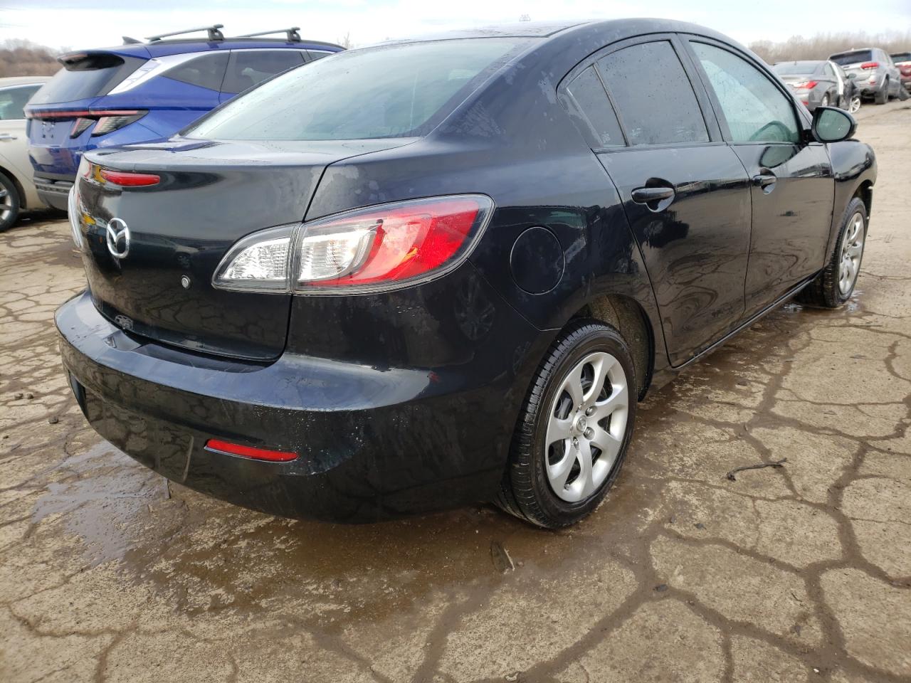 Photo 4 from auction – 2013 MAZDA 3 I with VIN JM1BL1TF8D1842445