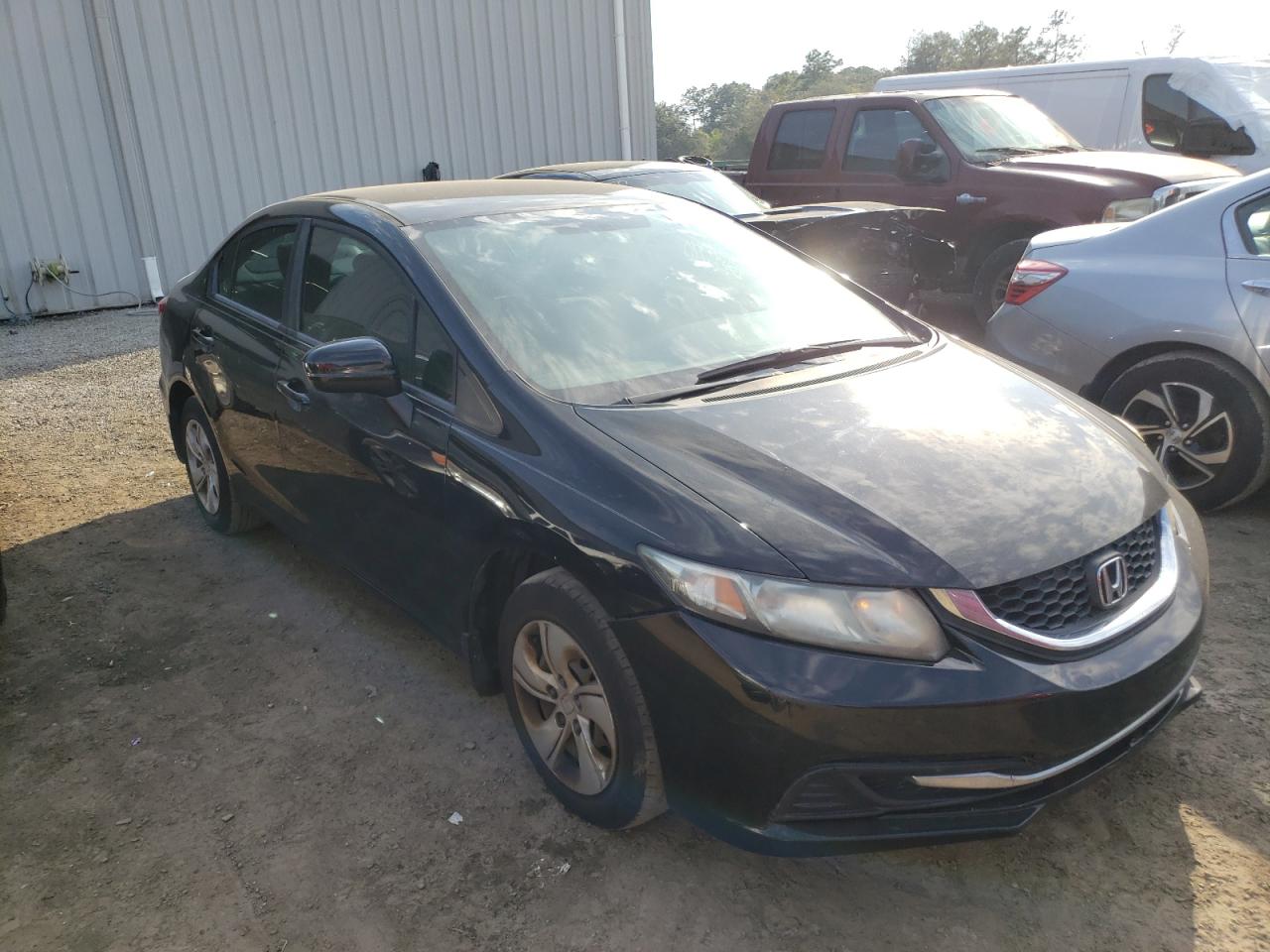 HONDA CIVIC LX 2014 with VIN 19XFB2F59EE006476 - Photo from auction