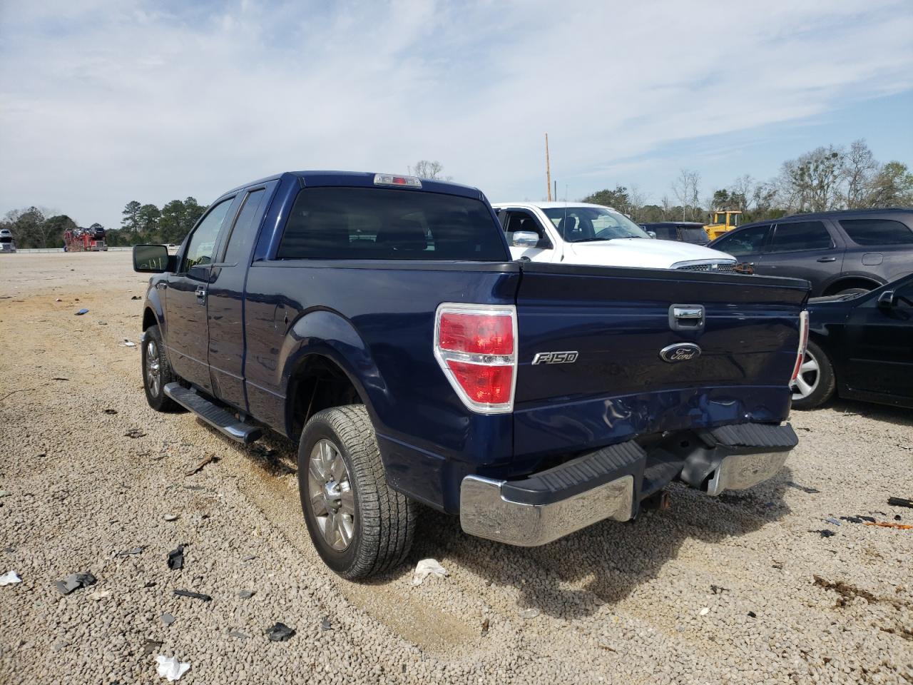 Photo 3 from auction – 2010 FORD F150 SUPER with VIN 1FTEX1C84AFA58698