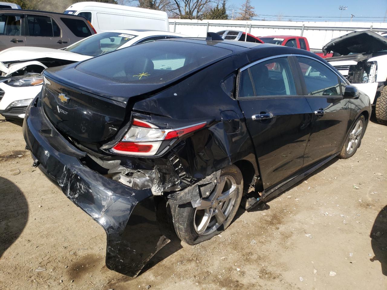 Photo 4 from auction – 2017 CHEVROLET VOLT LT with VIN 1G1RC6S58HU143138