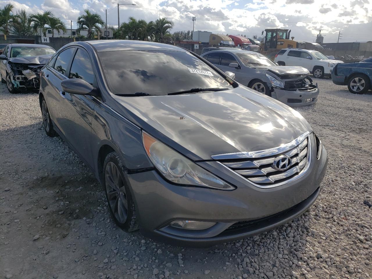 HYUNDAI SONATA SE 2013 with VIN 5NPEC4AC3DH721936 - Photo from auction