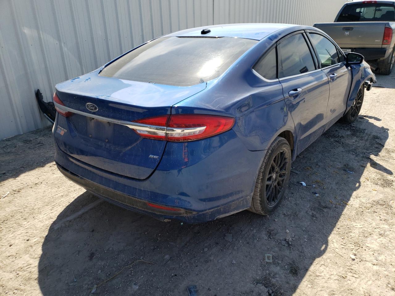 Photo 4 from auction – 2017 FORD FUSION SE with VIN 3FA6P0H77HR278841