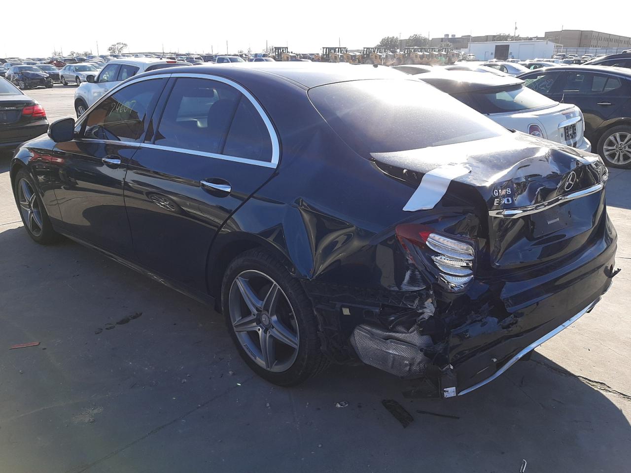 Photo 3 from auction – 2017 MERCEDES-BENZ E 300 with VIN WDDZF4JB4HA022365