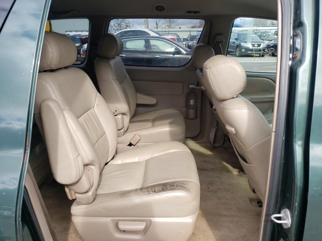 Photo 6 from auction – 2000 TOYOTA SIENNA LE with VIN 4T3ZF13C5YU265005