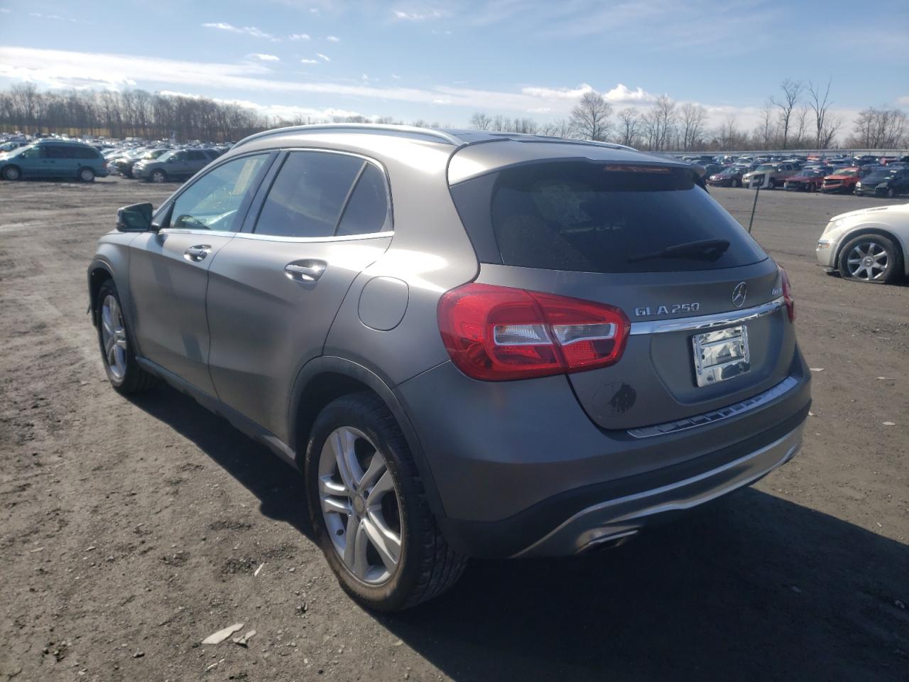 Photo 3 from auction – 2015 MERCEDES-BENZ GLA 250 4M with VIN WDCTG4GB0FJ168564