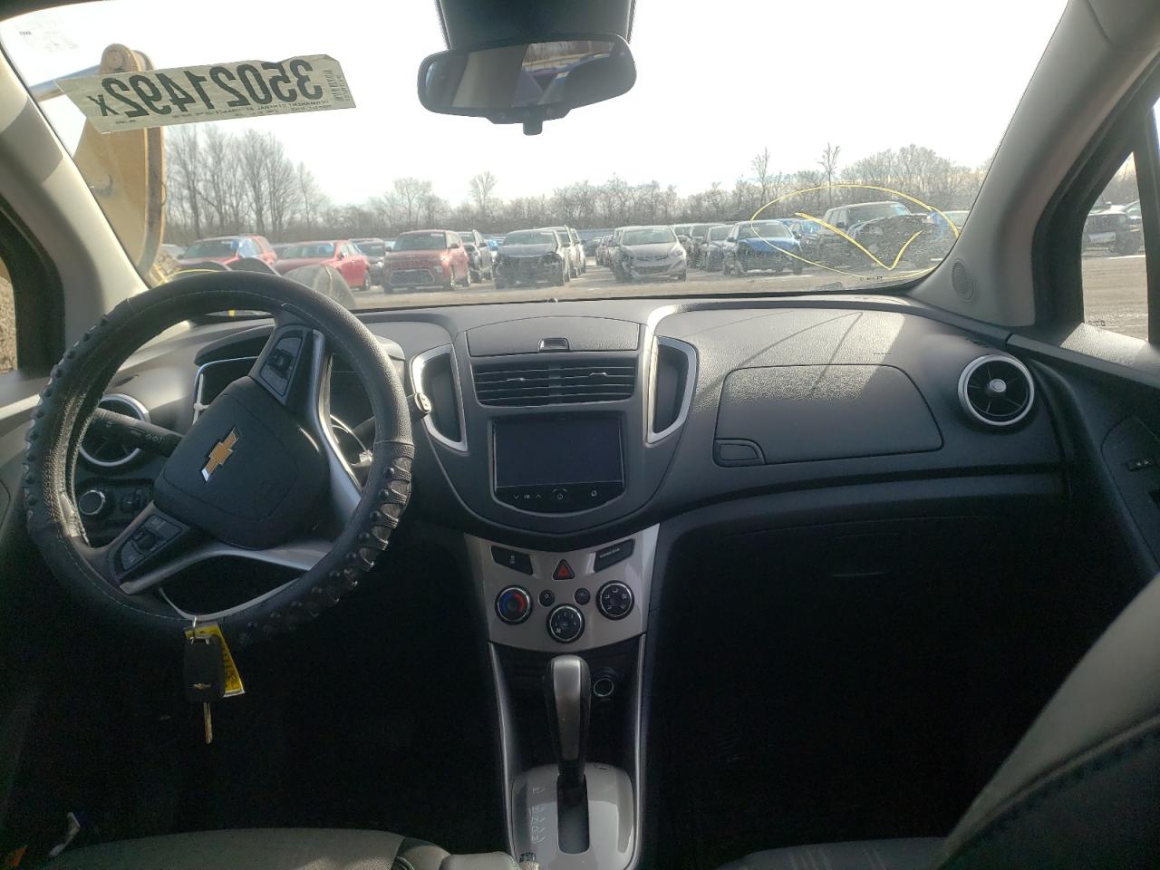 Photo 9 from auction – 2016 CHEVROLET TRAX 1LT with VIN KL7CJLSB9GB719608