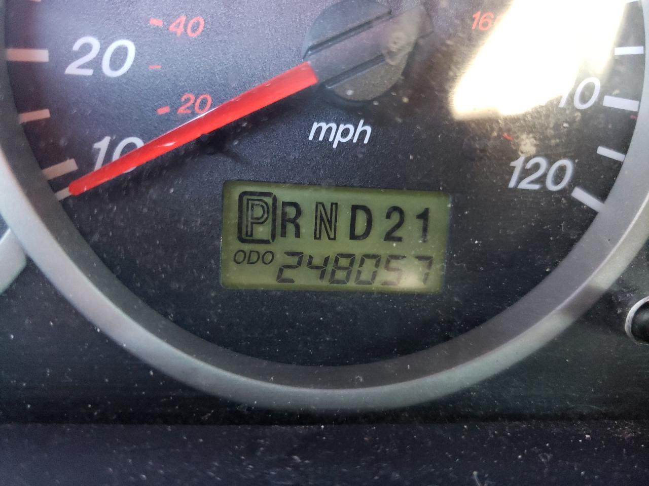 Photo 8 from auction – 2004 MAZDA TRIBUTE LX with VIN 4F2YZ04194KM15713