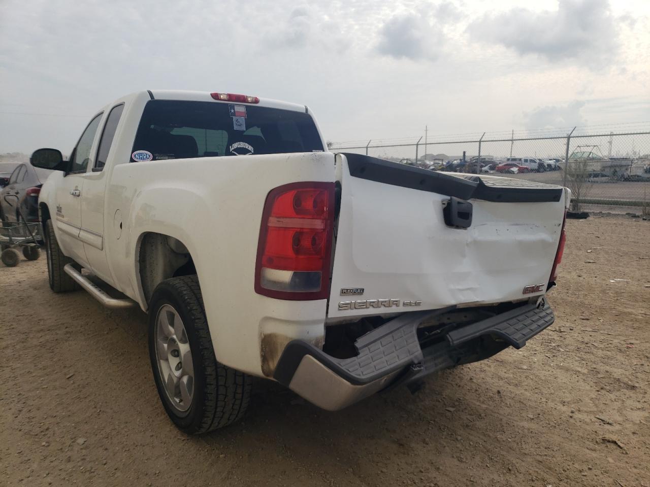 Photo 3 from auction – 2009 GMC SIERRA C15 with VIN 1GTEC29019Z174177