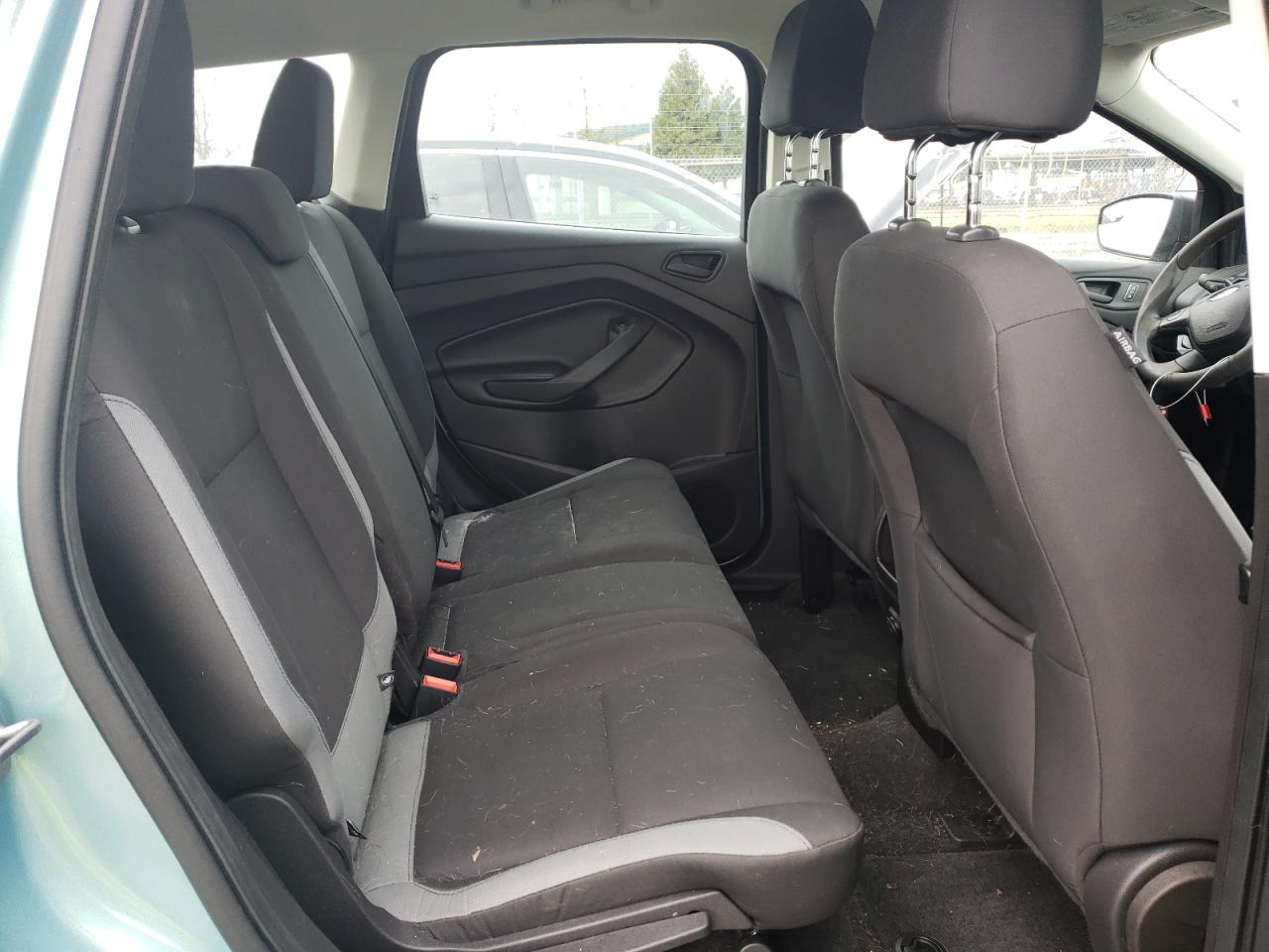 Photo 6 from auction – 2013 FORD ESCAPE S with VIN 1FMCU0F79DUC62714