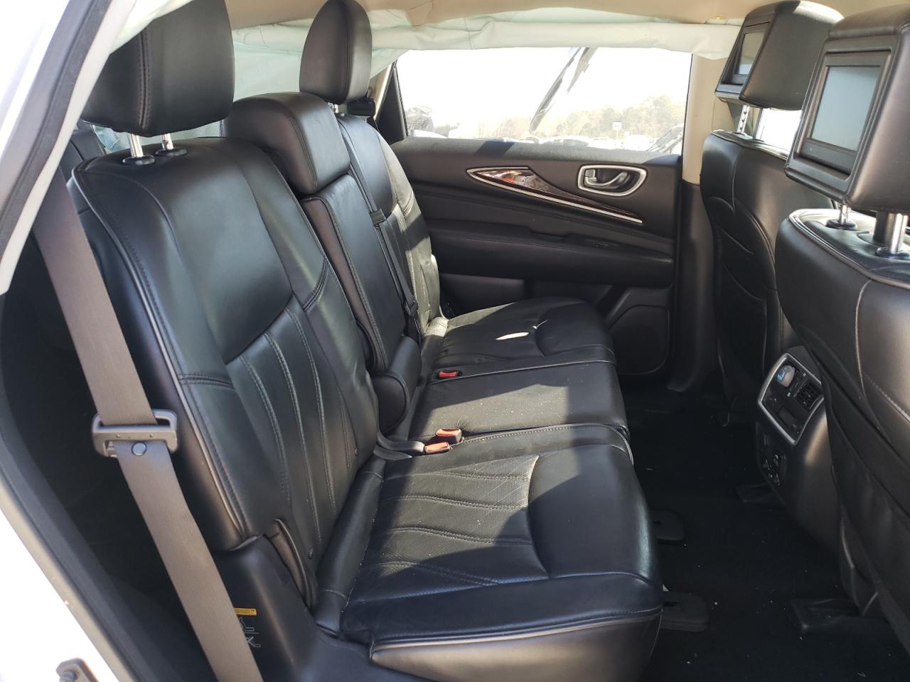 Photo 6 from auction – 2013 INFINITI JX35 with VIN 5N1AL0MN6DC328931