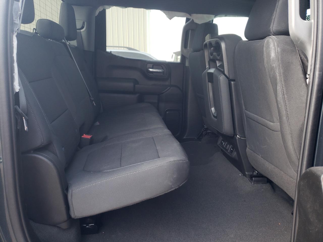 Photo 6 from auction – 2021 CHEVROLET SILVERADO with VIN 1GCPWCED7MZ340953