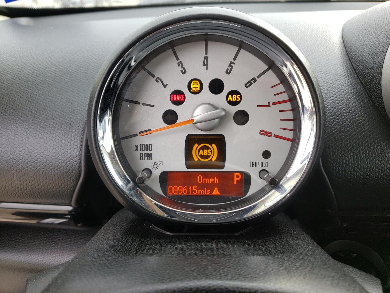 Photo 8 from auction – 2012 MINI COOPER S C with VIN WMWZC3C53CWL81557