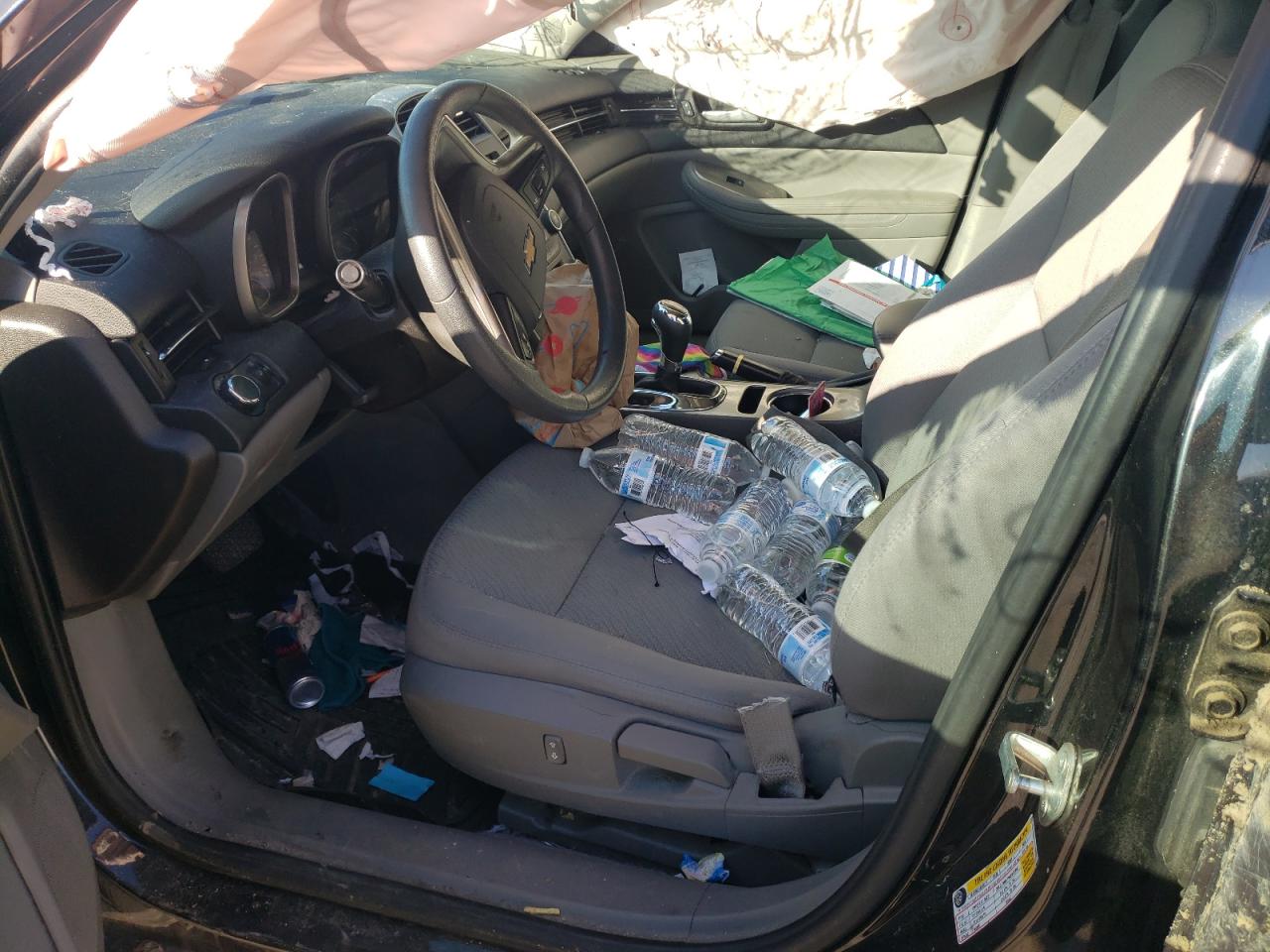 Photo 5 from auction – 2015 CHEVROLET MALIBU LS with VIN 1G11B5SLXFF108935