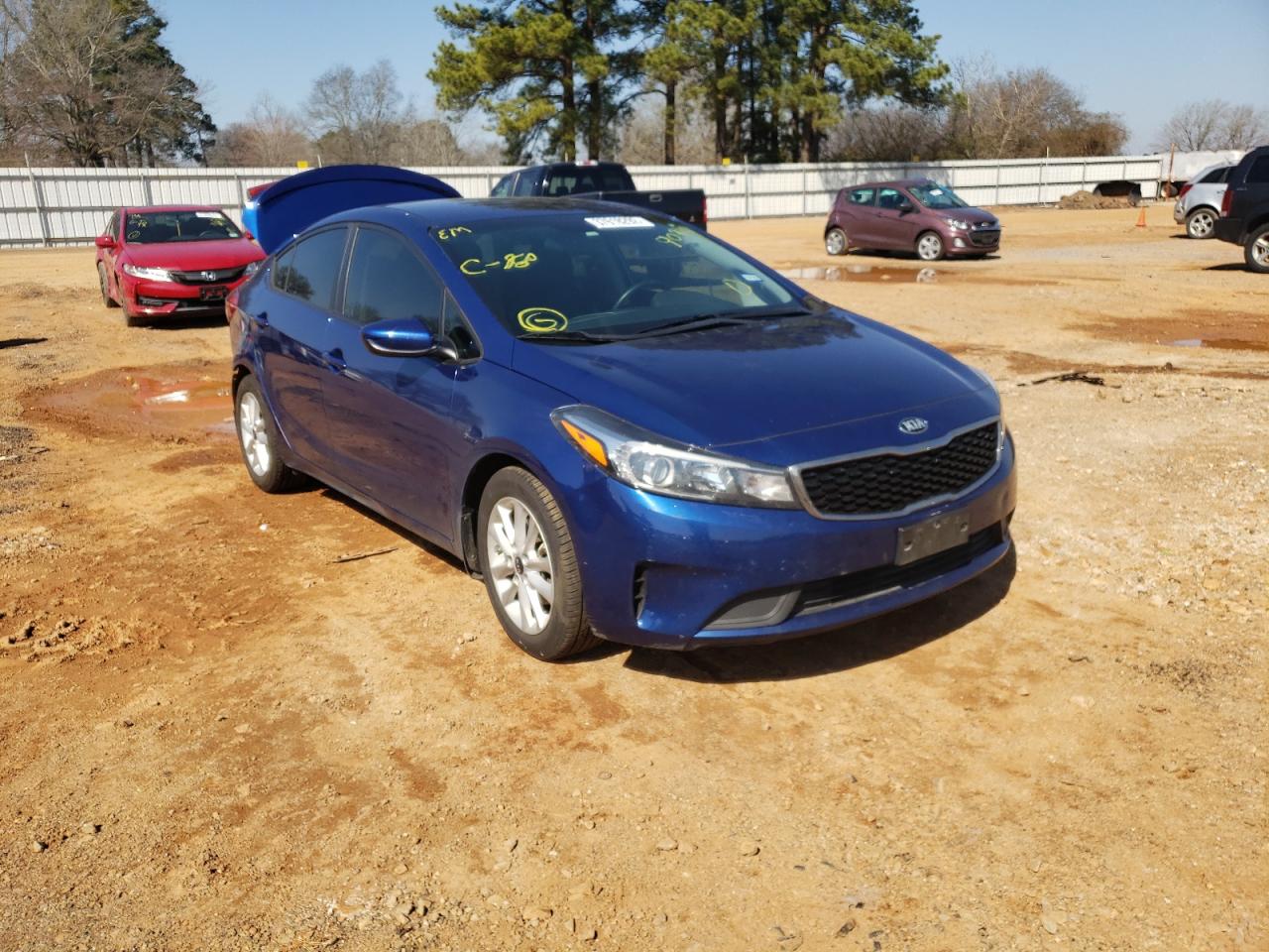KIA FORTE LX 2017 with VIN 3KPFL4A74HE119094 - Photo from auction