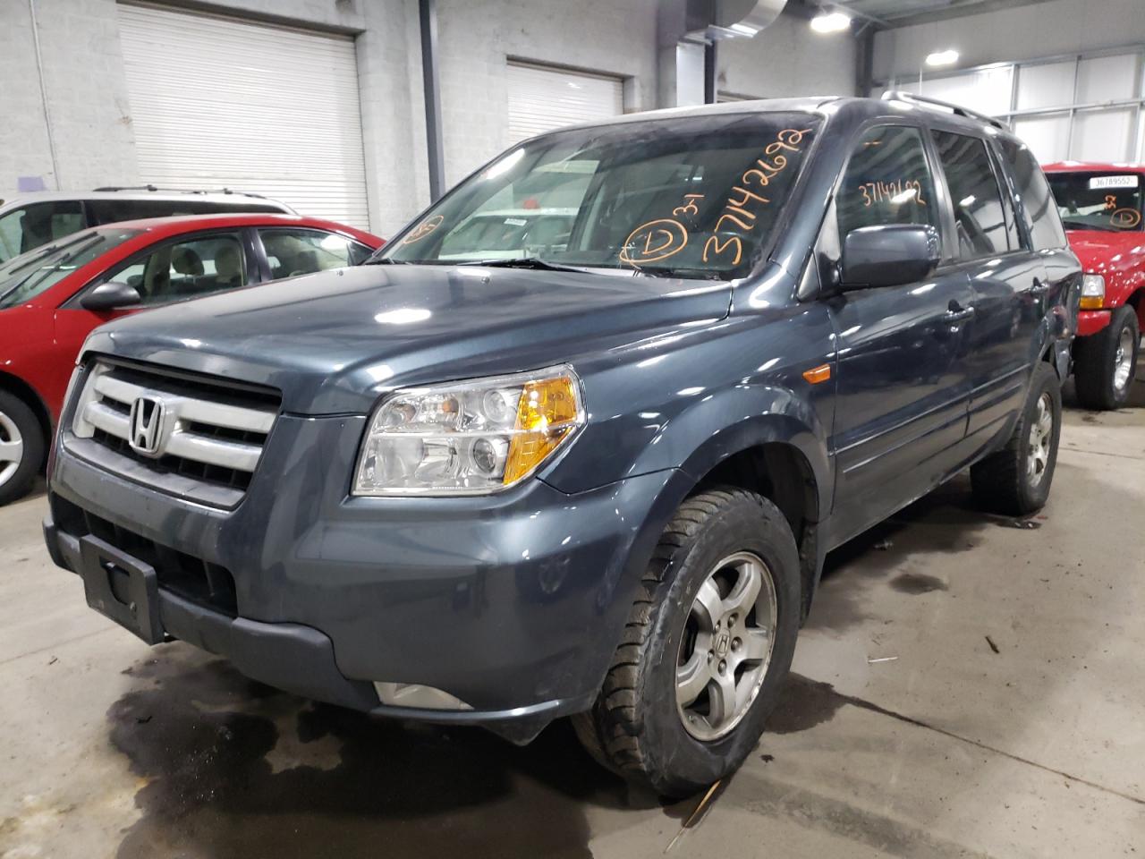 Photo 2 from auction – 2006 HONDA PILOT EX with VIN 2HKYF18476H503356