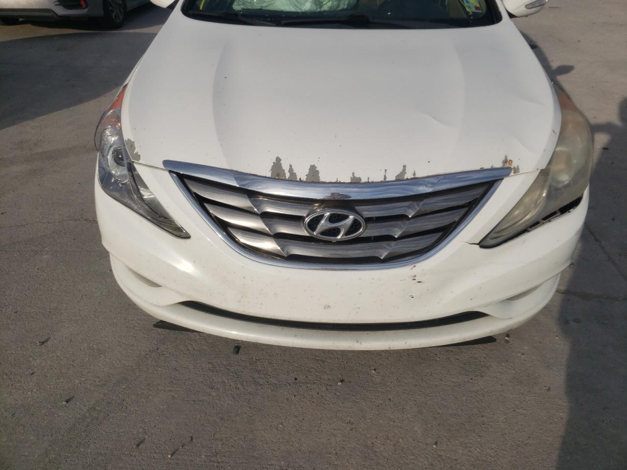 Photo 9 from auction – 2011 HYUNDAI SONATA SE with VIN 5NPEC4AB3BH307074