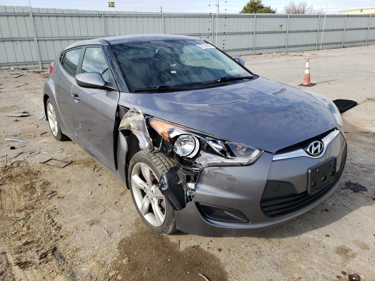 HYUNDAI VELOSTER 2015 with VIN KMHTC6AD5FU243146 - Photo from auction