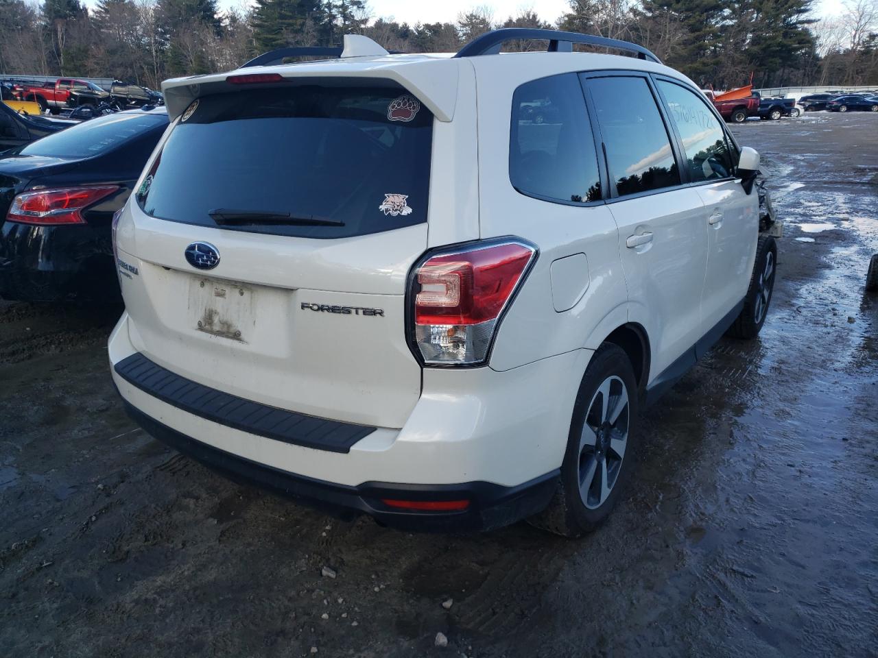 Foto 4 de la subasta – 2018 SUBARU FORESTER 2 con VIN JF2SJAGC3JH502212