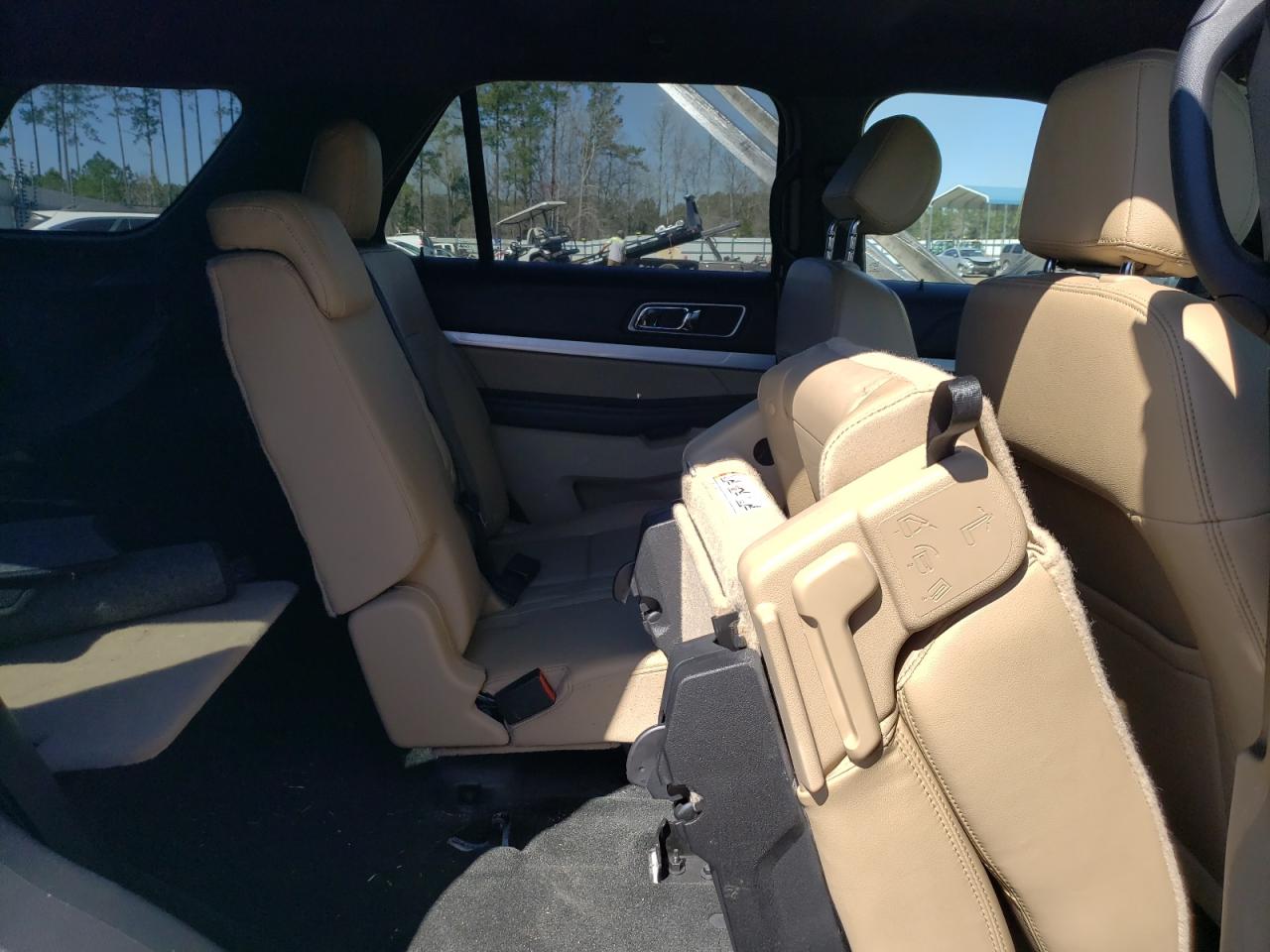 Фото 6 с аукциона – 2016 FORD EXPLORER X с VIN 1FM5K7DHXGGC28352