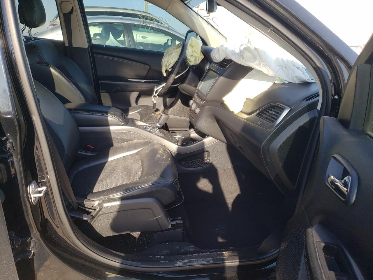 Photo 5 from auction – 2018 DODGE JOURNEY CR with VIN 3C4PDDGG4JT523040