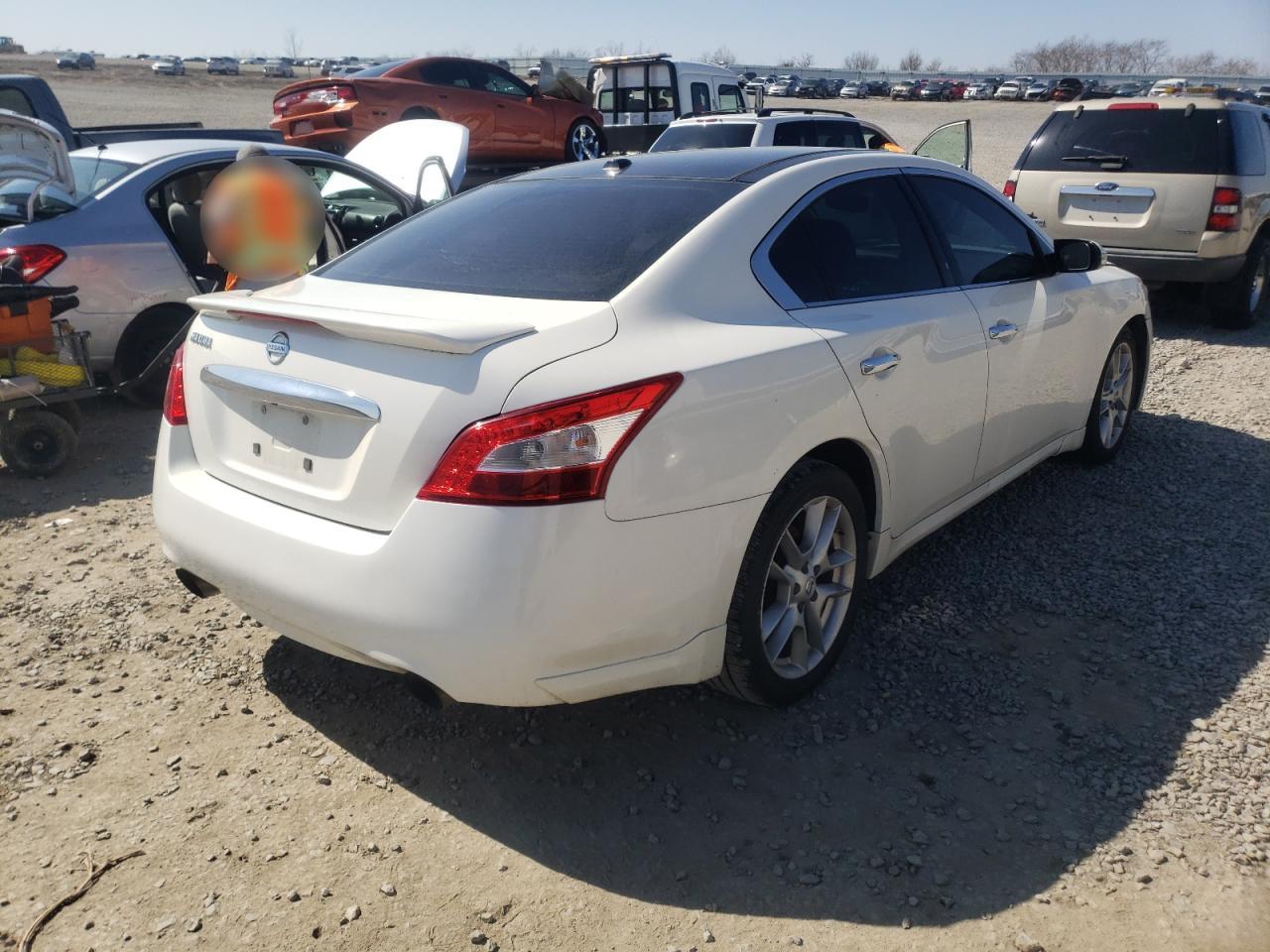 Photo 4 from auction – 2010 NISSAN MAXIMA S with VIN 1N4AA5AP4AC864260
