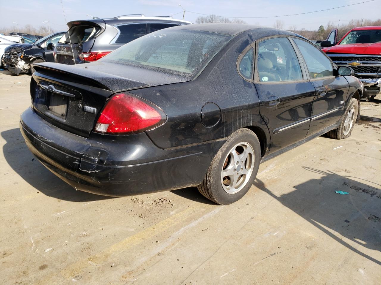 Photo 4 from auction – 2003 FORD TAURUS SEL with VIN 1FAHP56S83A232483