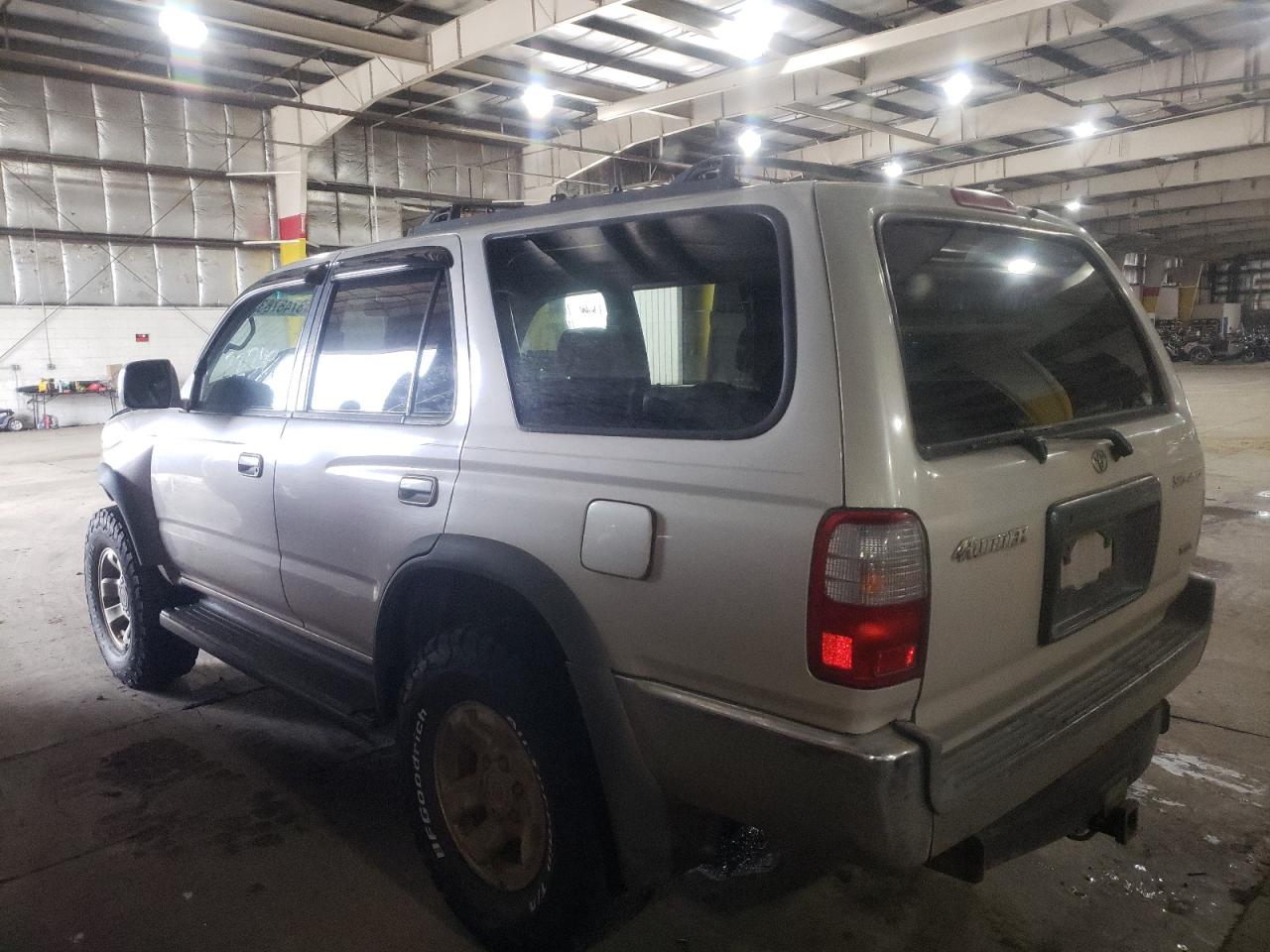 Photo 3 from auction – 1999 TOYOTA 4RUNNER SR with VIN JT3HN86R5X0248767