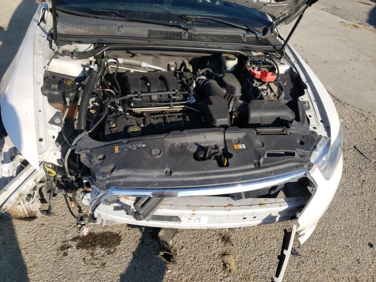 Photo 7 from auction – 2014 FORD TAURUS LIM with VIN 1FAHP2F82EG149506
