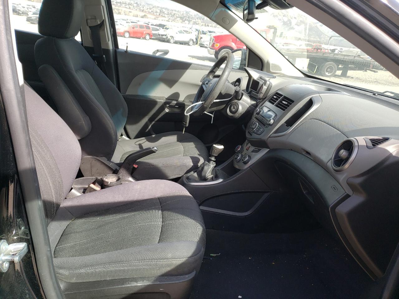 Фото 5 с аукциона – 2012 CHEVROLET SONIC LT с VIN 1G1JD5SB3C4183517
